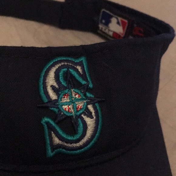 Visor - Picture 2 of 2